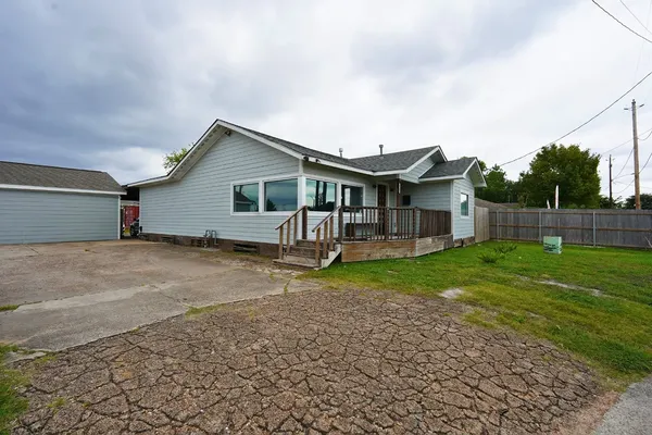 2106 Antoine Dr, 2106 -2110 Antoine Dr, Houston, TX 77055