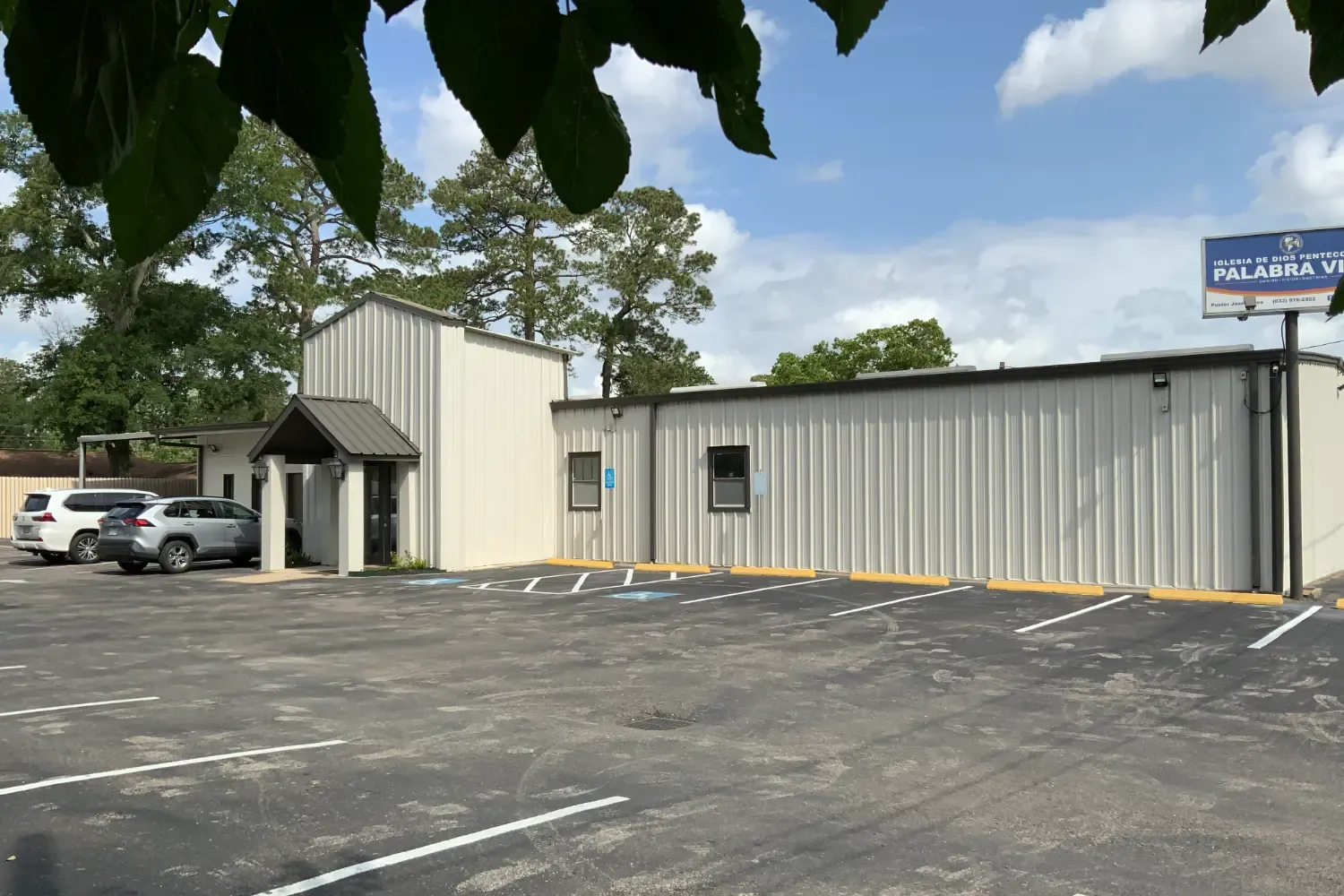 7615 Helmers St, 7615 Helmers St, Houston, TX 77022 — thumbnail 2