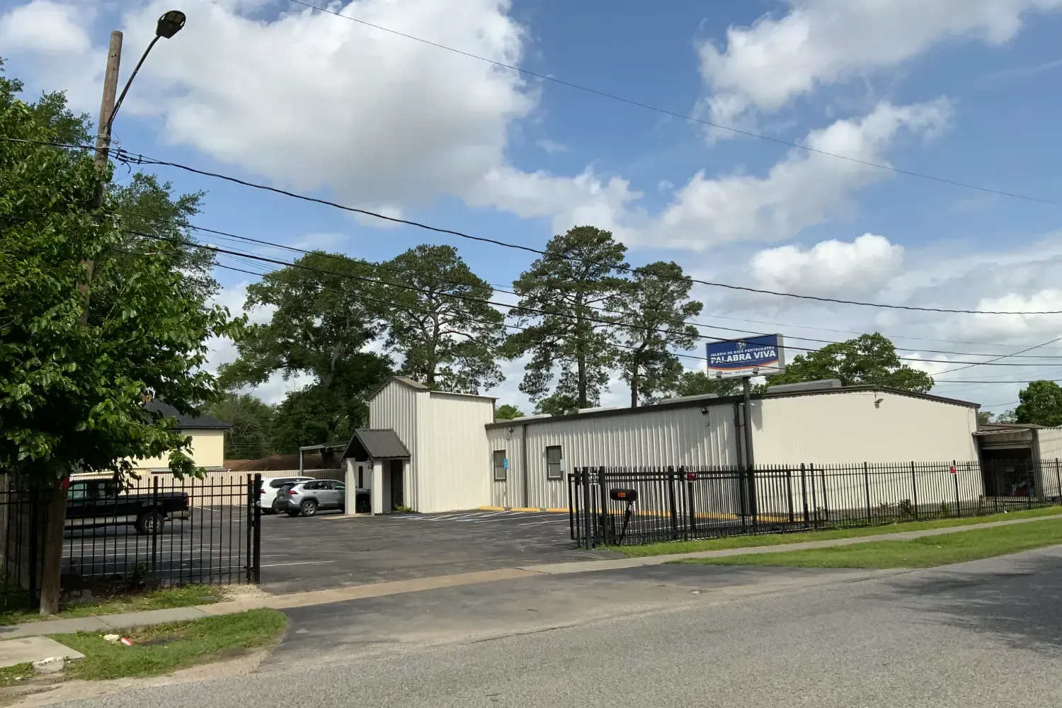 7615 Helmers St, 7615 Helmers St, Houston, TX 77022 — thumbnail 3