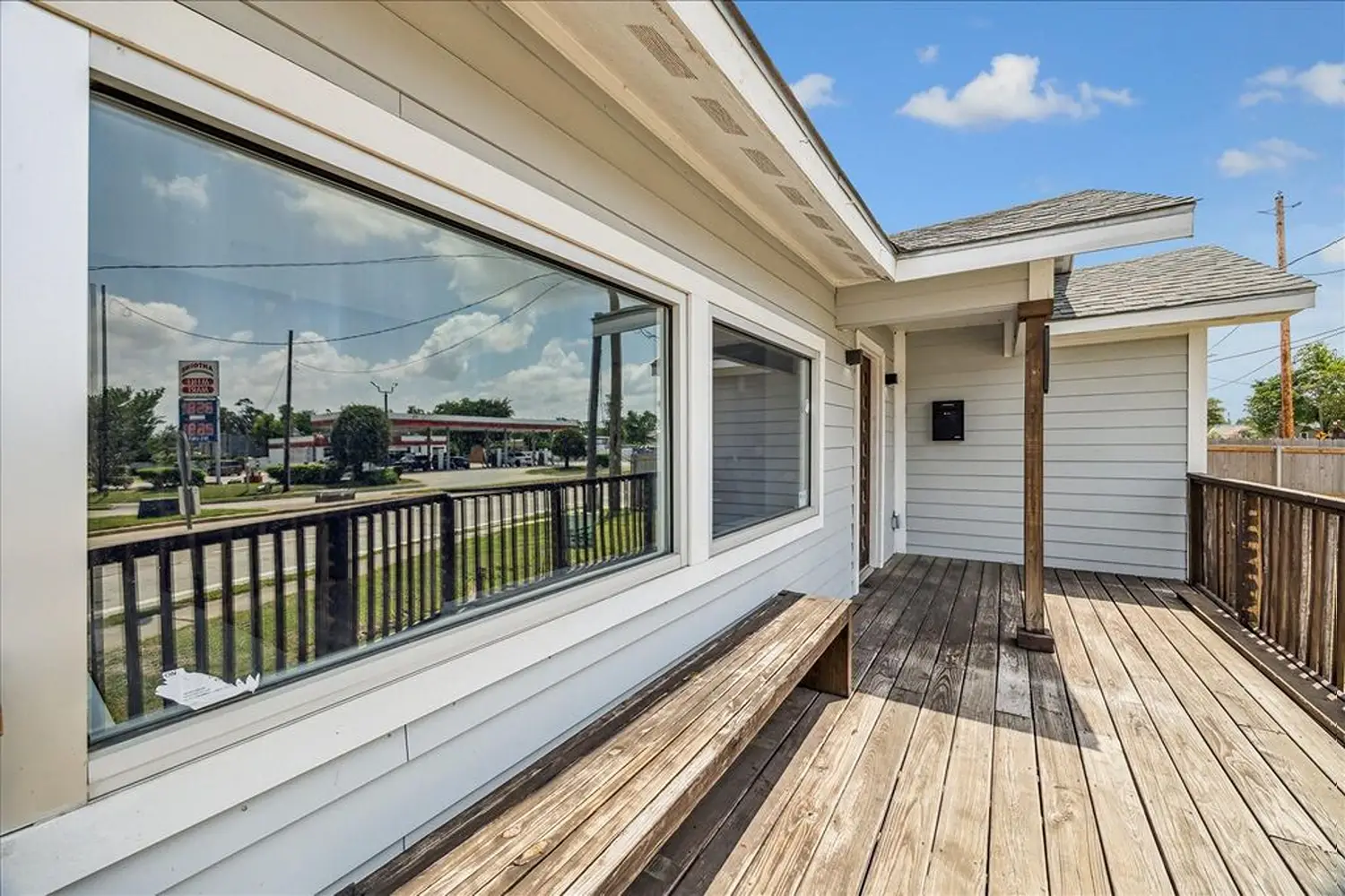 2106 Antoine Dr (11)